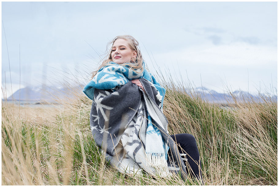 ljósmyndari Icelandic Design Photographer blanket